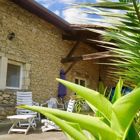 Appartement Spacieux A Avec Piscine Partagee *