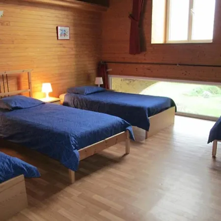Appartement Spacieux A Avec Piscine Partagee