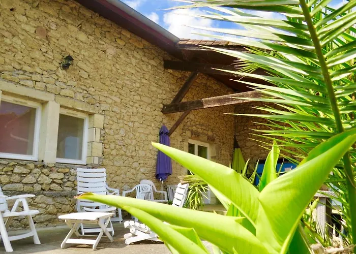 Spacieux A Avec Piscine Partagee شقة Blaignac